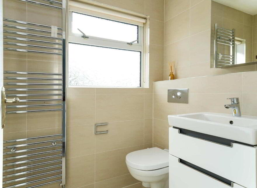 25 Pinewood Park, Rathfarnham, Rathfarnham, D14