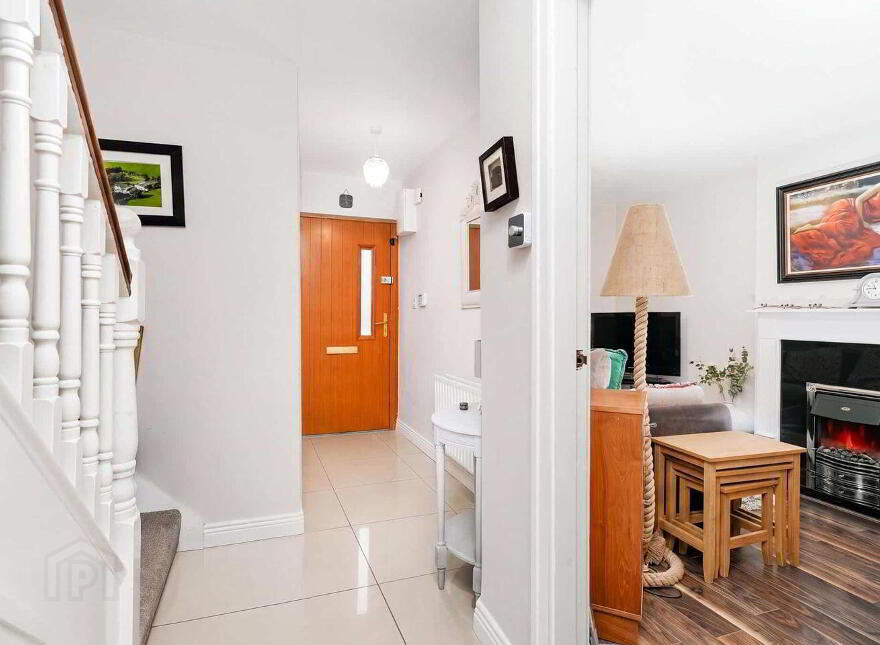 13 Blackthorn Hill View, Rathcoole