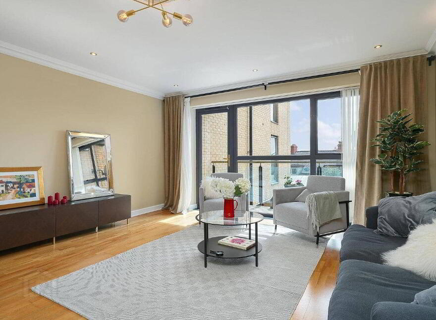 Apt 7, Southgate, Cork Street, The Liberties, The Coombe, D08