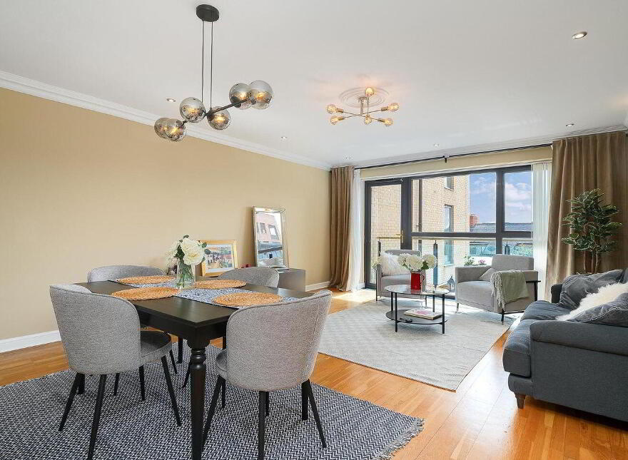Apt 7, Southgate, Cork Street, The Liberties, The Coombe, D08