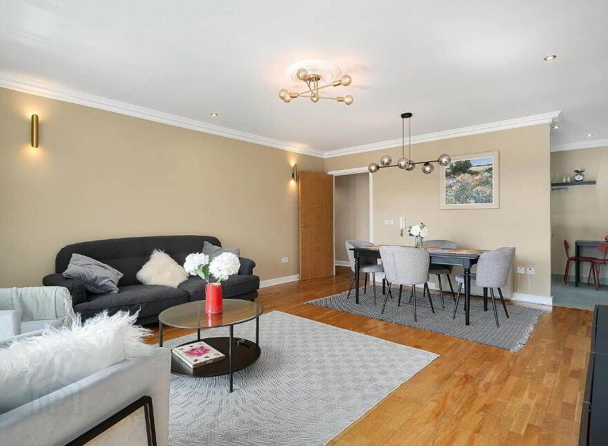 Apt 7, Southgate, Cork Street, The Liberties, The Coombe, D08
