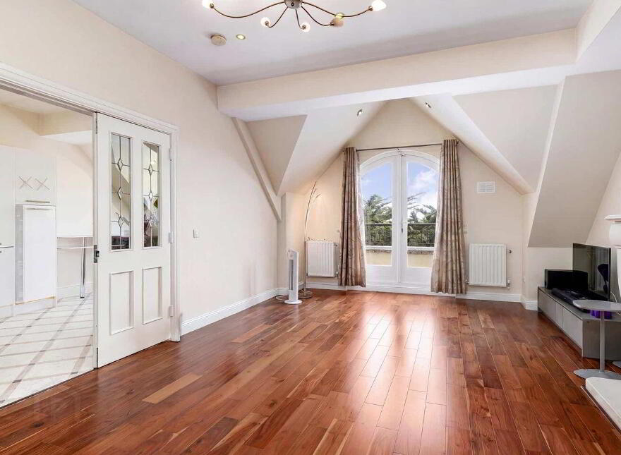 Penthouse @, 45 Ballintyre Square, Ballinteer, Ballinteer, D16
