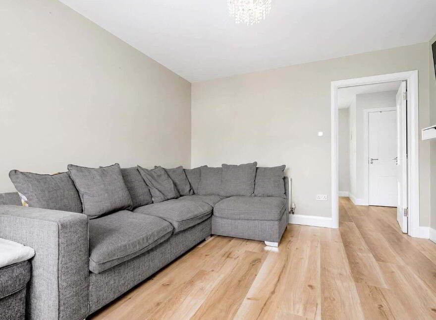 32A Drumcairn Park, Tallaght, Tallaght, D24