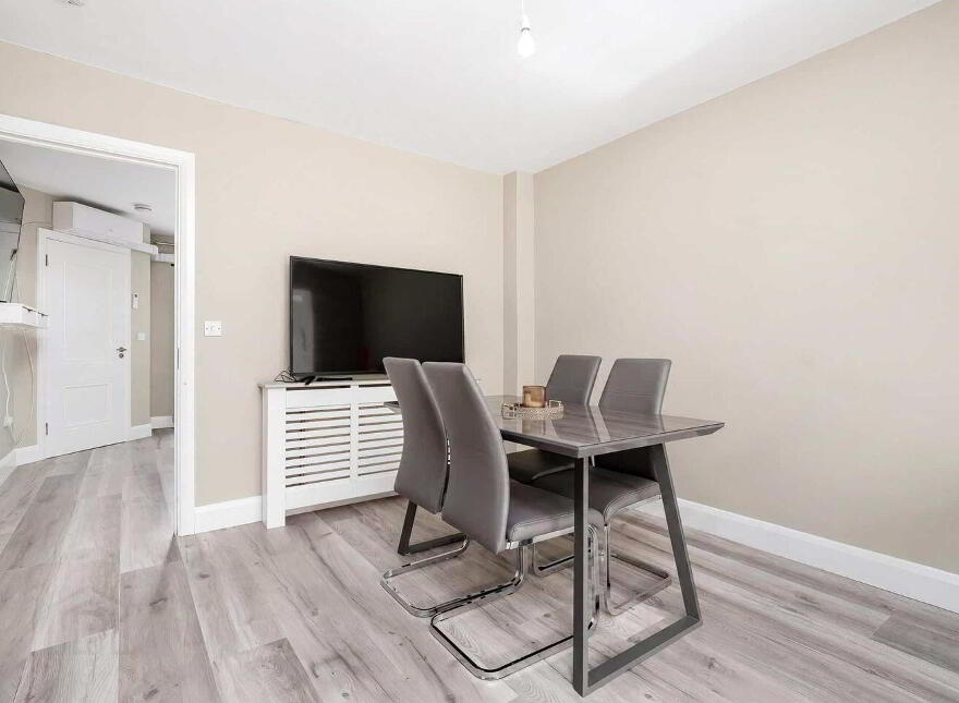 32A Drumcairn Park, Tallaght, Tallaght, D24