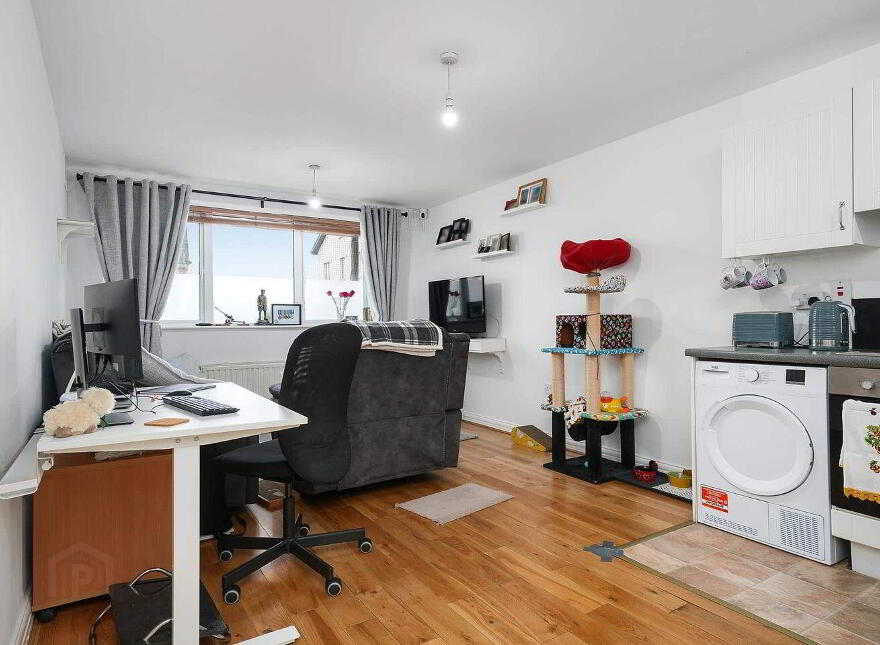25 Eaton Close, Rathcoole