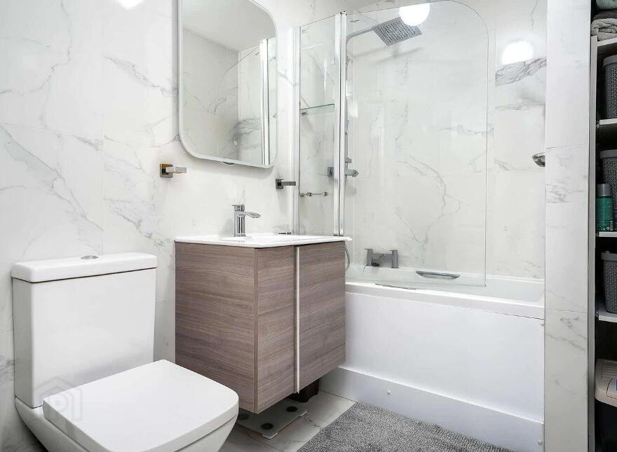 25 Eaton Close, Rathcoole
