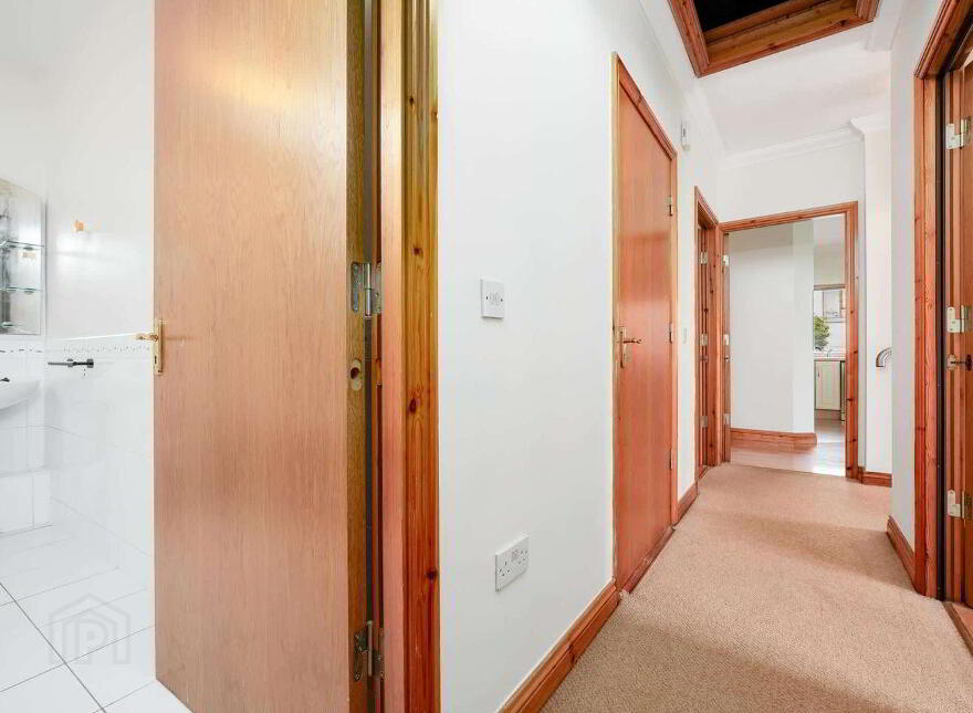 10 Slade Castle Heights, Saggart