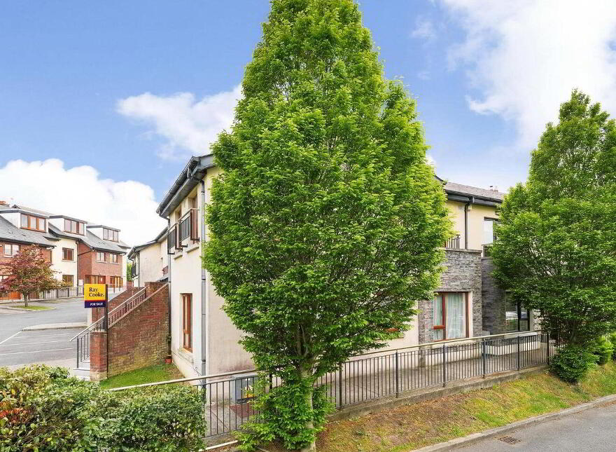 10 Slade Castle Heights, Saggart