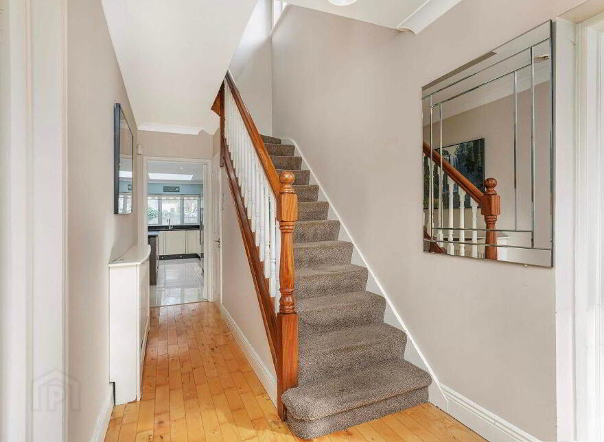 7 Parklands View, Ballycullen, Ballycullen, D24