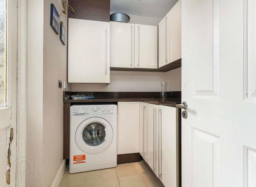 7 Parklands View, Ballycullen, Ballycullen, D24
