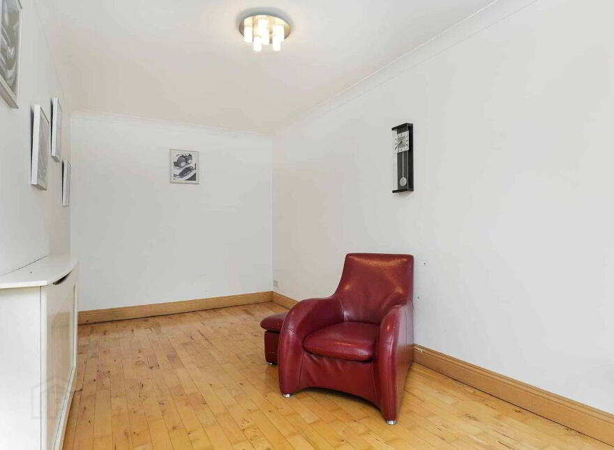7 Parklands View, Ballycullen, Ballycullen, D24