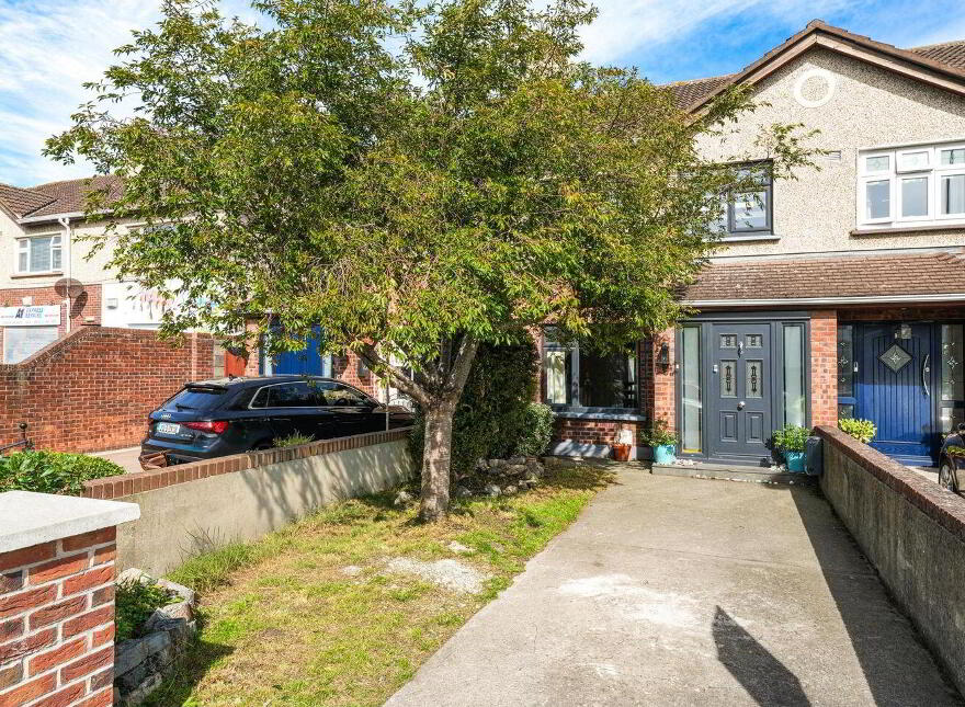6 Meadow View, Sarsfield Road, Dublin 10, D10