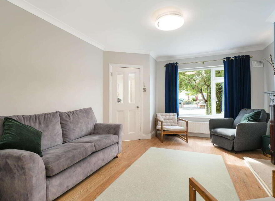 6 Meadow View, Sarsfield Road, Dublin 10, D10
