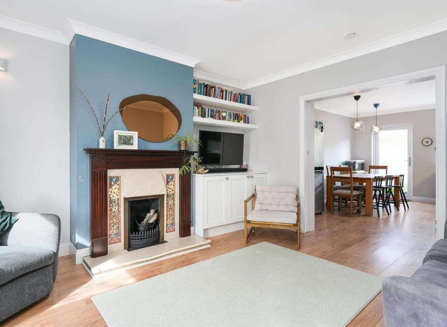 6 Meadow View, Sarsfield Road, Dublin 10, D10