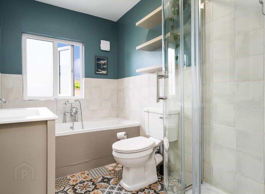 6 Meadow View, Sarsfield Road, Dublin 10, D10