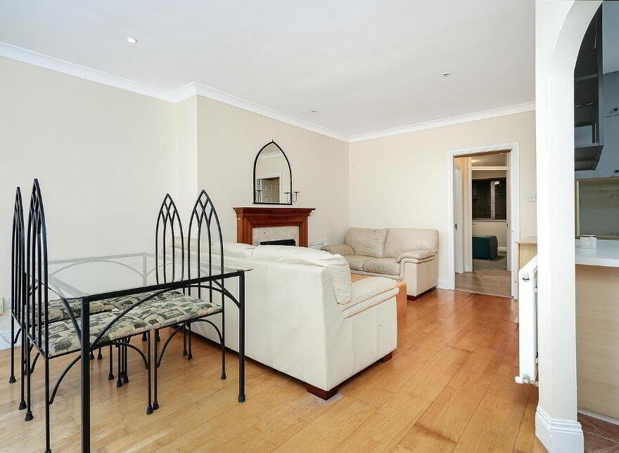 15 Hillcrest Manor, Templeogue, D6w Dublin 6W, Templeogue