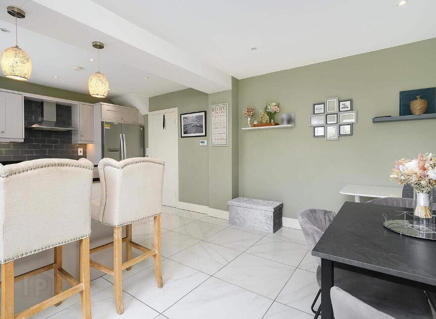 78 Woodlawn Park Avenue, Firhouse, Firhouse, D24