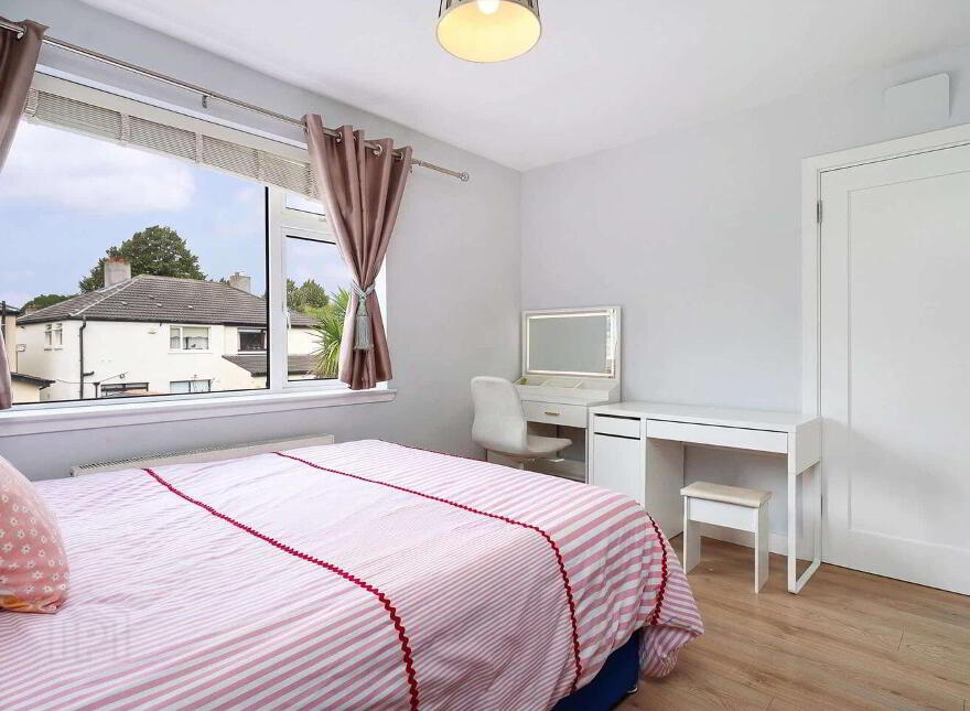 78 Woodlawn Park Avenue, Firhouse, Firhouse, D24