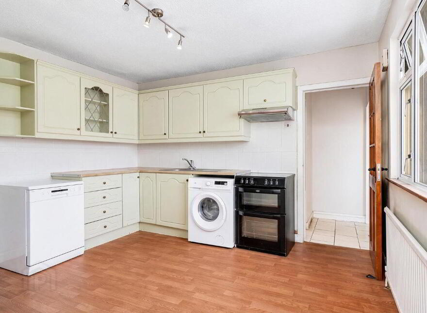 498 Bluebell Avenue, Bluebell, D12