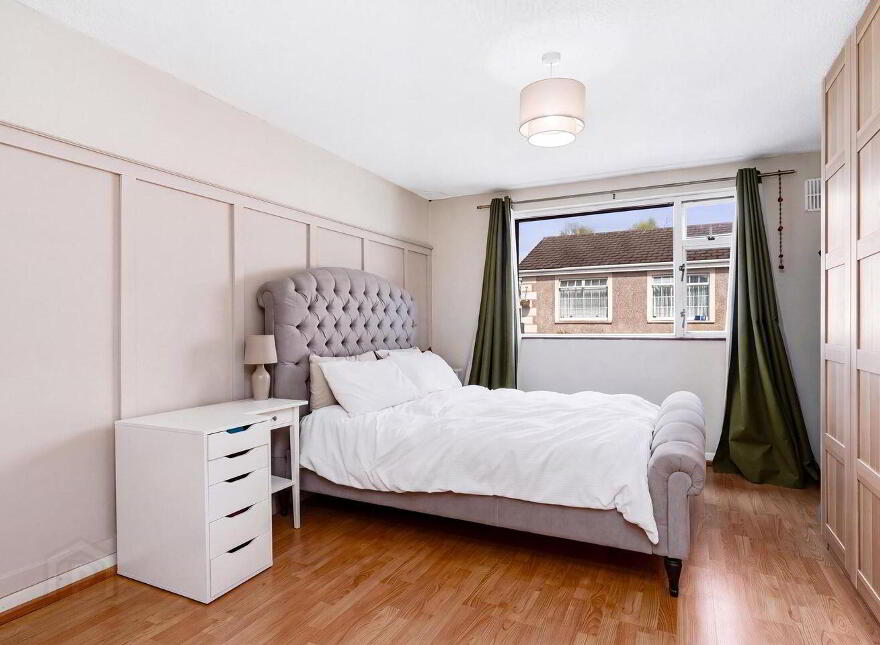 498 Bluebell Avenue, Bluebell, D12