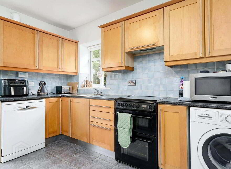1 Parklands Court, Ballycullen, Ballycullen, D24