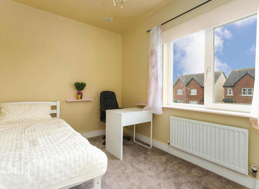 10 Castlegrange Avenue, Castaheany, Clonee, D15