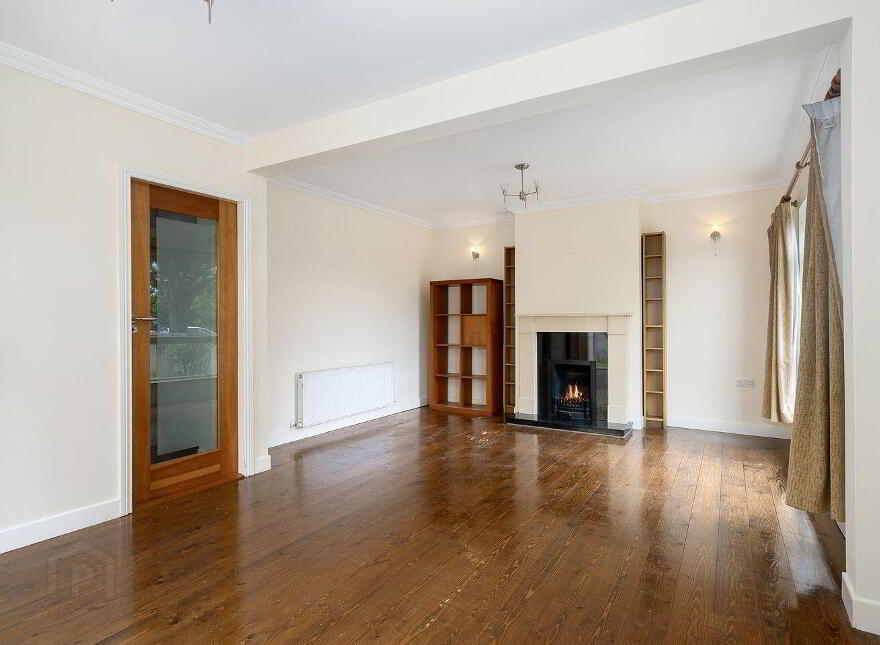32 Forest Crescent, Swords