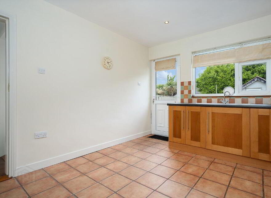32 Forest Crescent, Swords