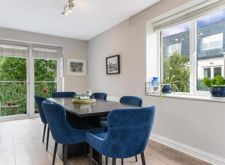 8 Eaton Way, Rathcoole
