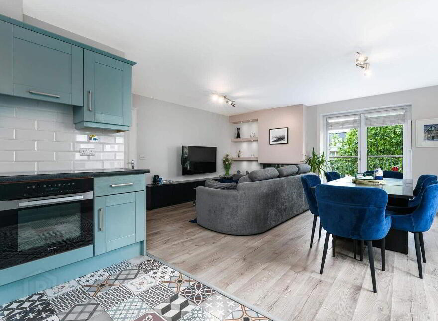 8 Eaton Way, Rathcoole
