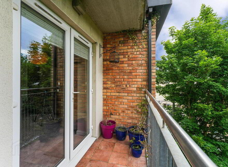 8 Eaton Way, Rathcoole
