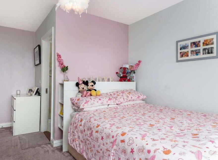 8 Eaton Way, Rathcoole