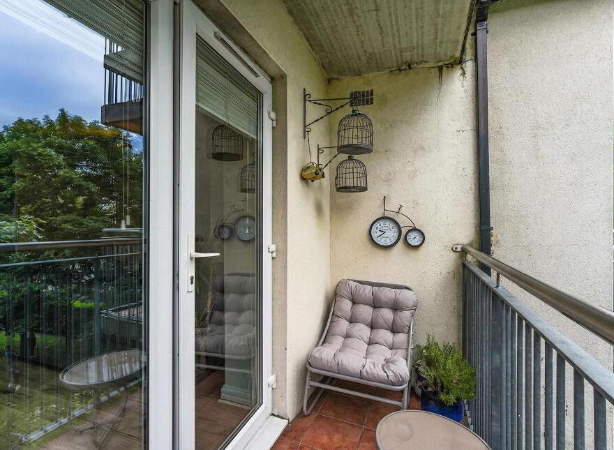 8 Eaton Way, Rathcoole