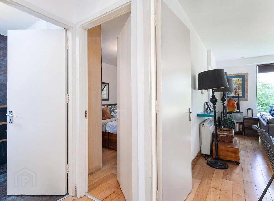 Apt 30, Longmeadow, Conyngham Road, Dublin 8, D08