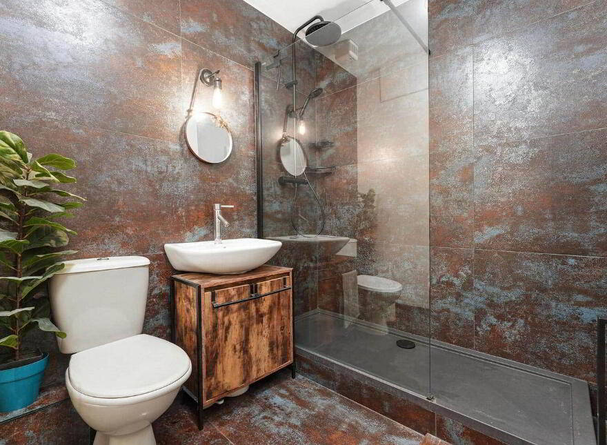Apt 30, Longmeadow, Conyngham Road, Dublin 8, D08