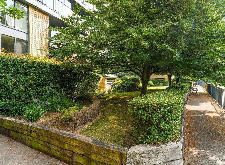 Apt 30, Longmeadow, Conyngham Road, Dublin 8, D08