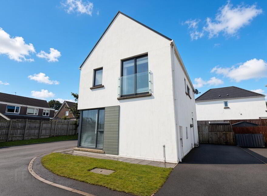 10 Kenvarra Close, Coleraine, BT52 1XT
