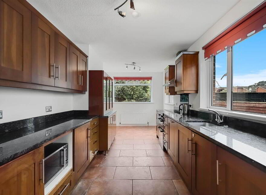 40 Ardmore Road, Holywood, BT18 0PJ