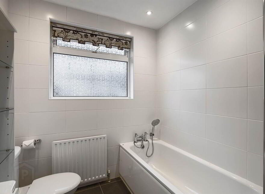 40 Ardmore Road, Holywood, BT18 0PJ
