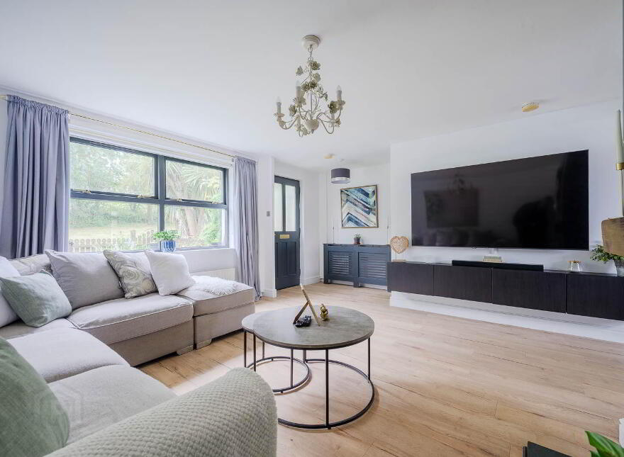 6 Upperlands Walk, Belfast, BT5 7RW