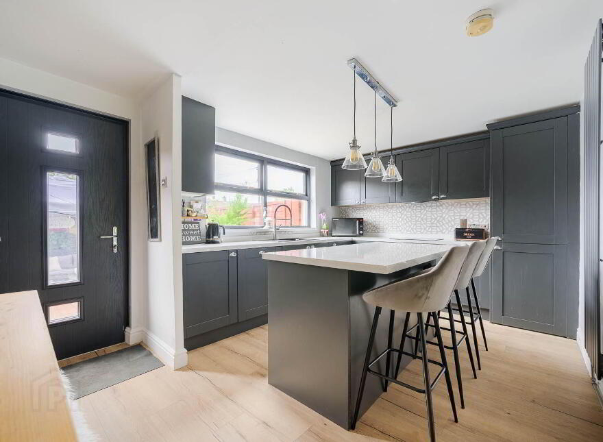 6 Upperlands Walk, Belfast, BT5 7RW