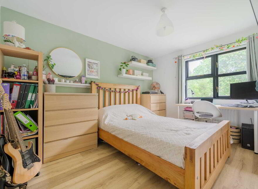 6 Upperlands Walk, Belfast, BT5 7RW