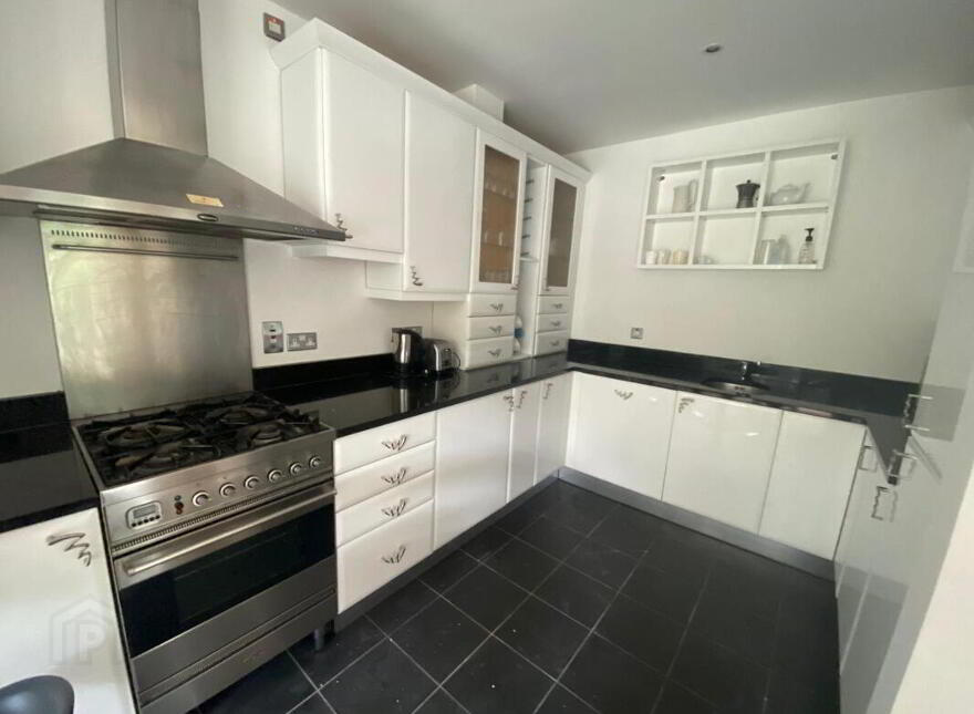 Apartment 1 6 Sans Souci Park, Belfast, BT9 5BZ