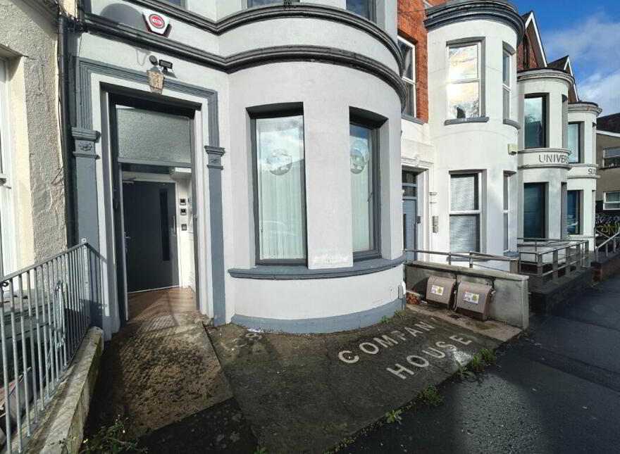 138 University Street, Belfast, BT7 1HH