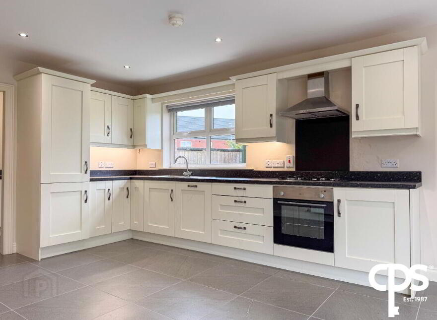 1 Seven Oaks, Armagh, BT60 1EG