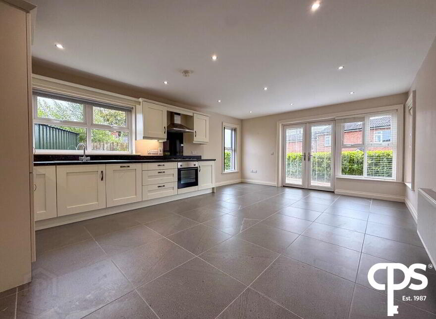 1 Seven Oaks, Armagh, BT60 1EG