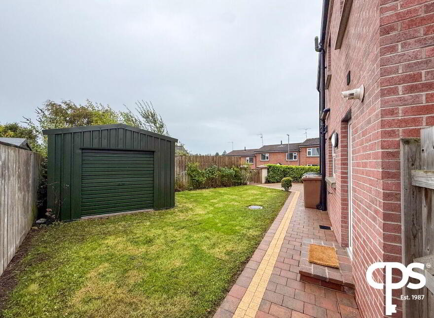 1 Seven Oaks, Armagh, BT60 1EG
