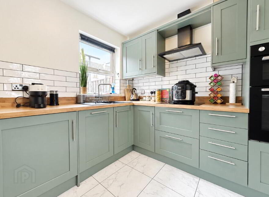 19 Mashona Court, Belfast, BT6 9DG