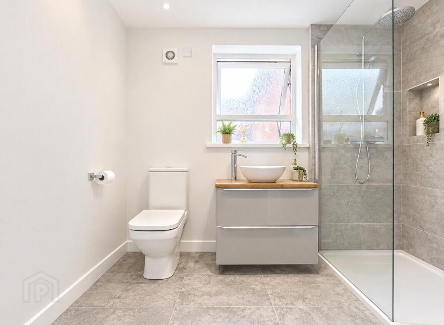 19 Mashona Court, Belfast, BT6 9DG