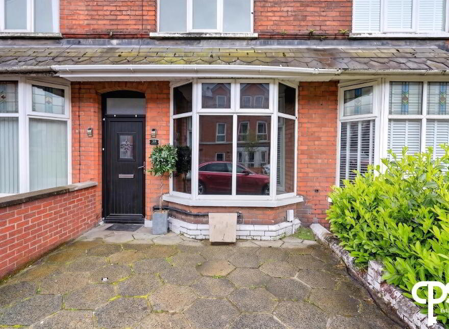 38 Tates Avenue, Belfast, BT9 7BY